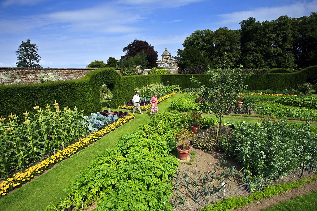 Castle Howard gardens