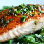 GLAZED SALMON WITH LIME AND GREEN BEANS